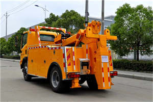 兴隆高速路拖车费